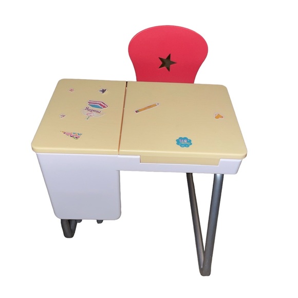 American Girl Toys American Girl Truly Me Flip Top School Desk W